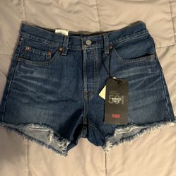 Women’s Levi’s Short