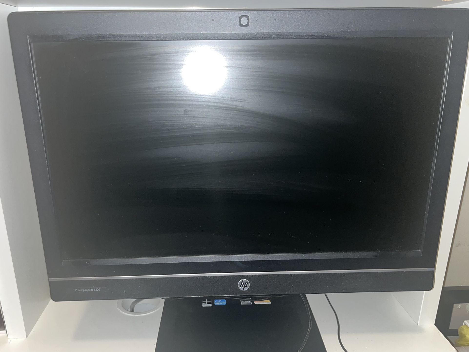 Hp Compaq Elite 8300 All-In-One Computer