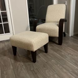 Armchair With Ottoman 