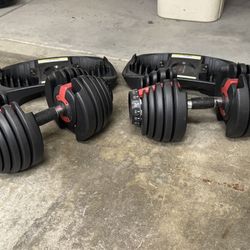 Bow Flex Adjustable Dumbbells