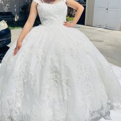 Wedding 💒 Dress Size 12