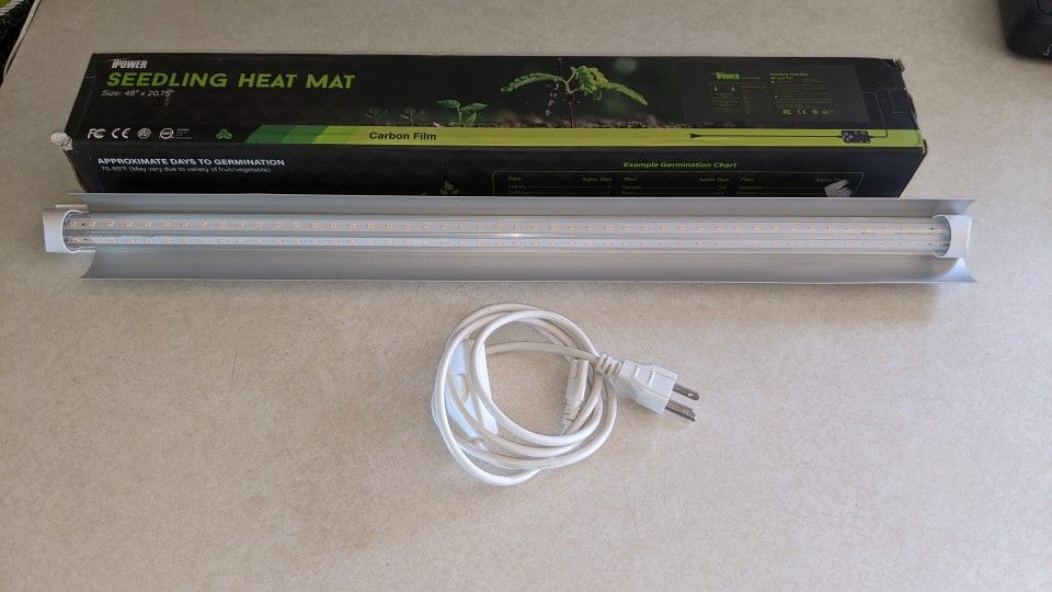 GROW LIGHT AND HEATING MAT