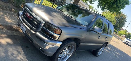 2002 GMC Yukon