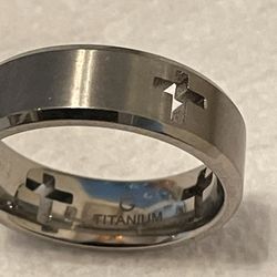 Men’s Titanium Size 9 Ring