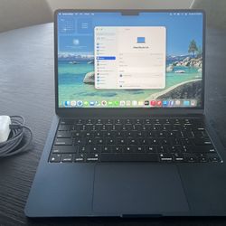 Apple MacBook Air M2 A2681 (2022) 13.6" Laptop Computer 256GB SSD 8GB RAM – Midnight 