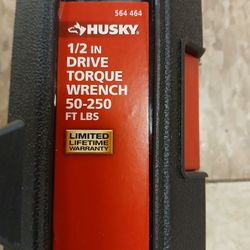 Husky 1/2 Torque Wrench 50-250 Ft. Lbs