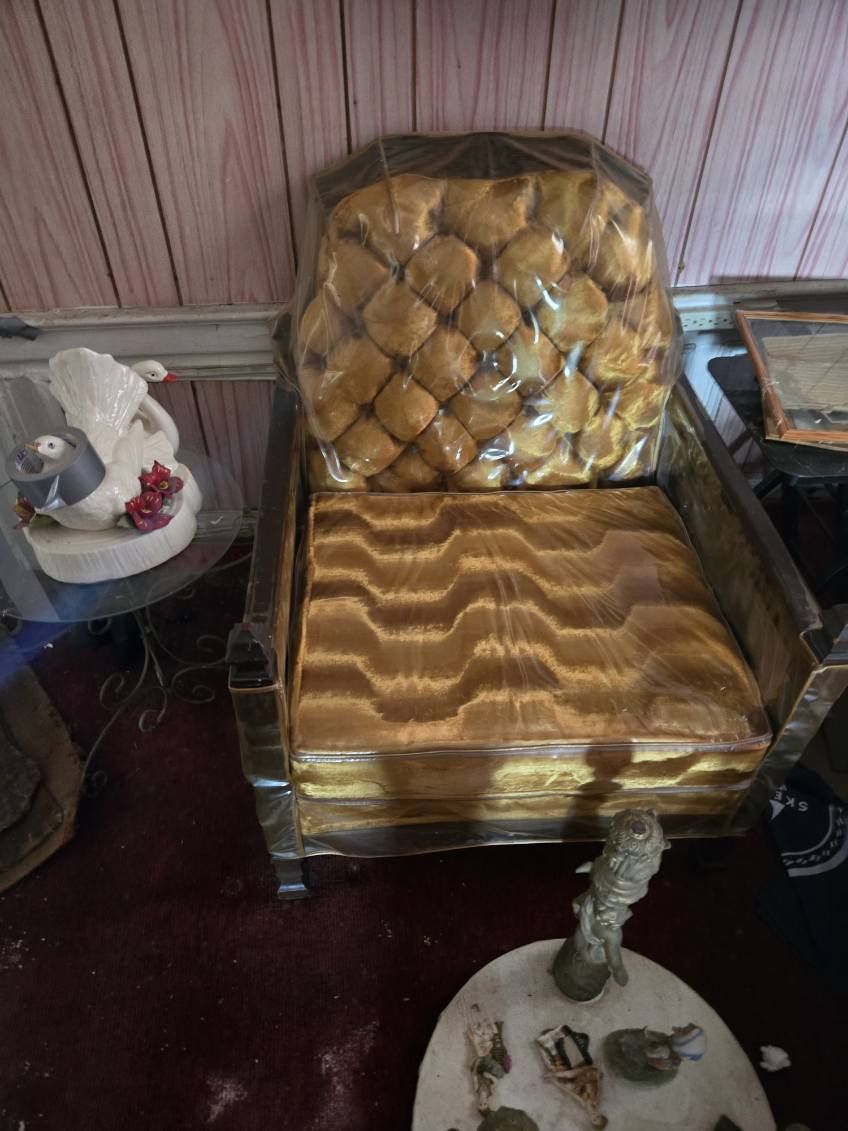 1950’s Vintage Chair In Like New Condition