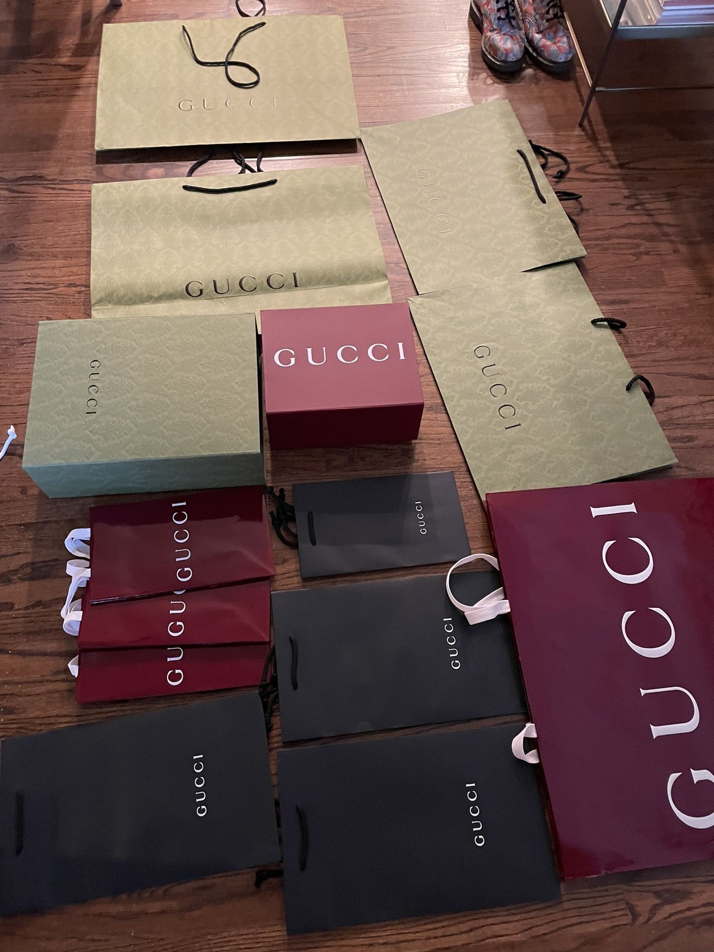 Gucci Paper Bags And Boxes