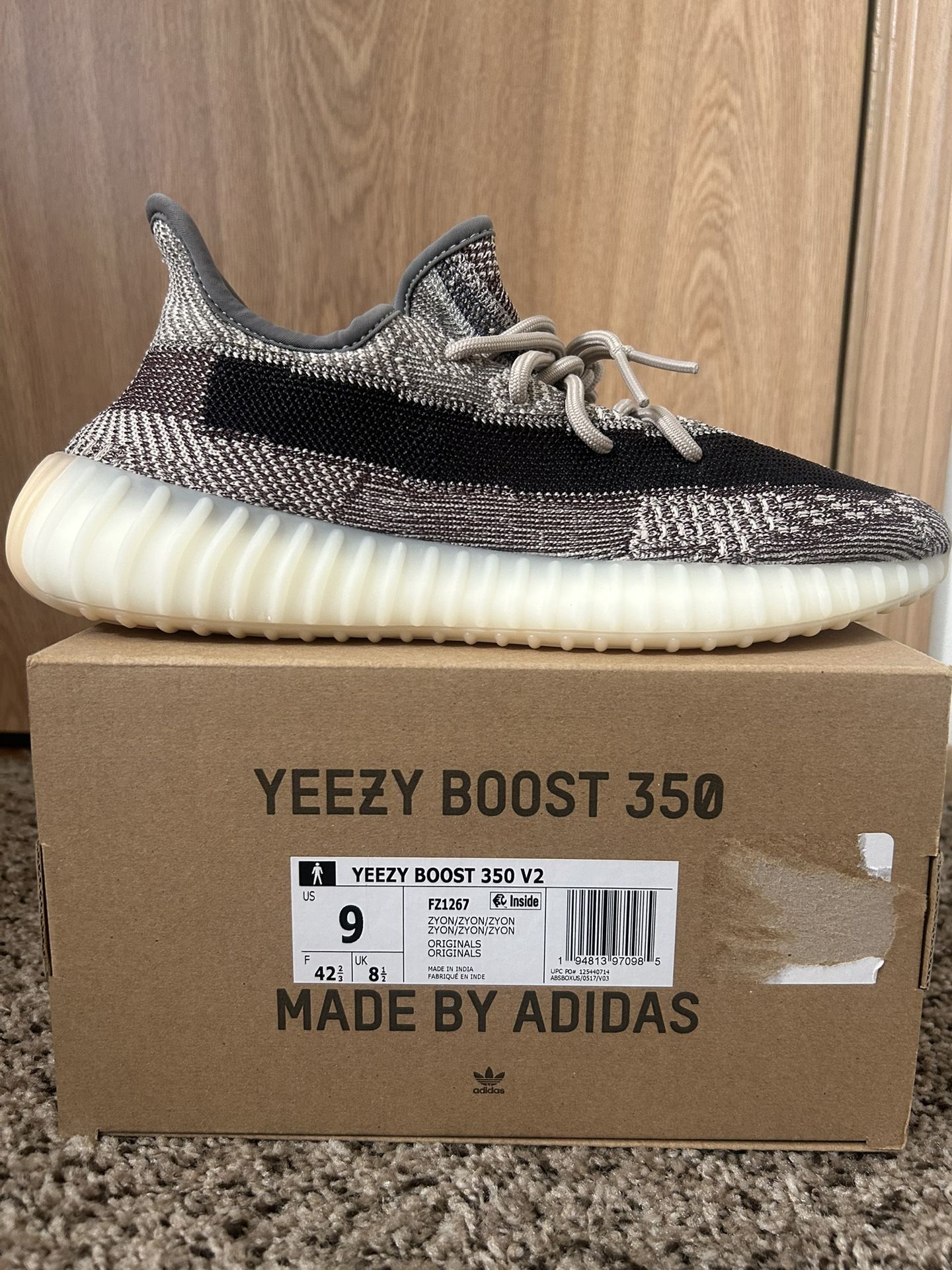 Yeezy Boost 350 Zyon Size 9
