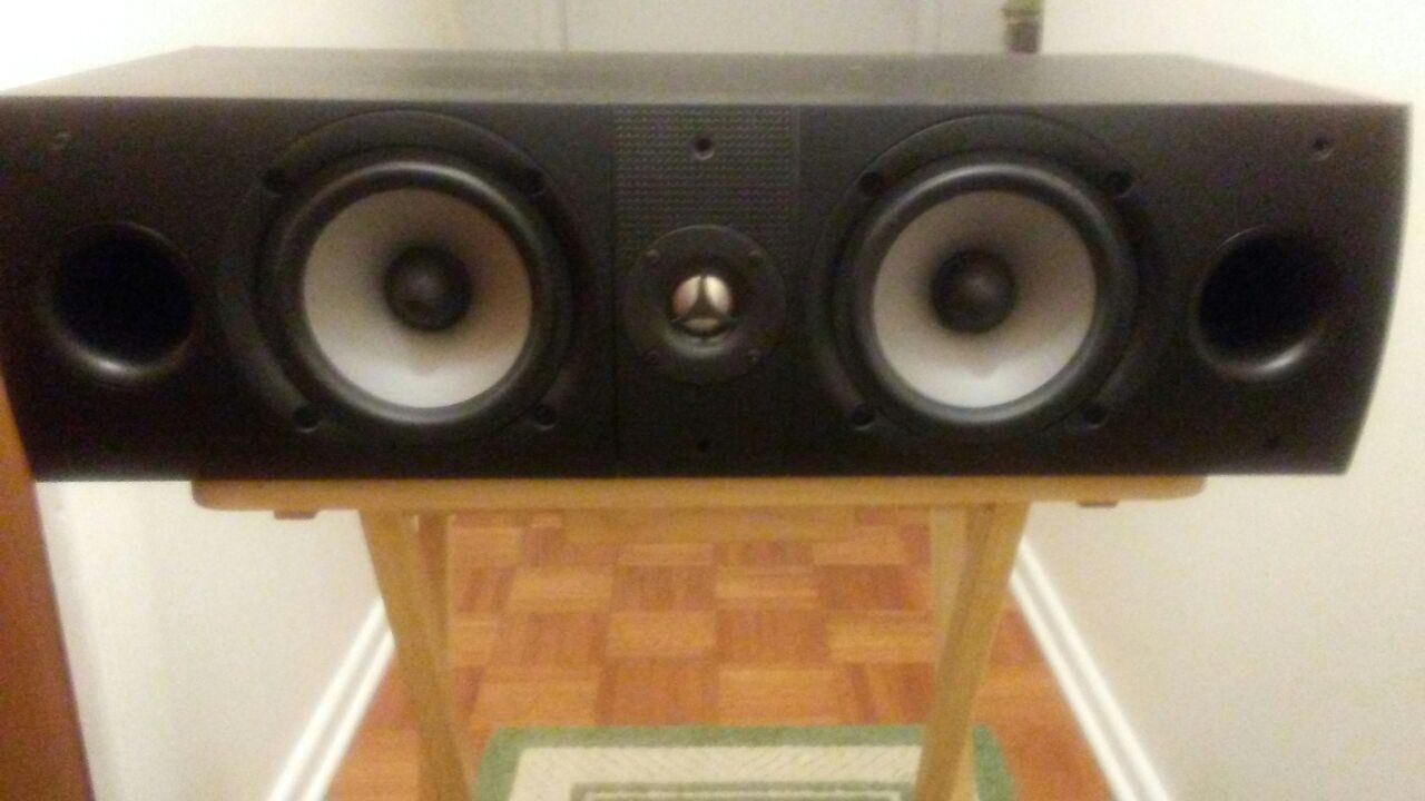 Magnavox jukebox Bluetooth speaker