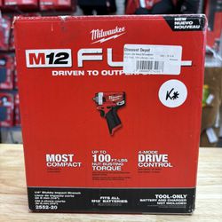 (ULN) Milwaukee M12 FUEL 12V Lithium-ion Brushless Cordless Stubby 1/4 In Impact Wrench (tool Only)