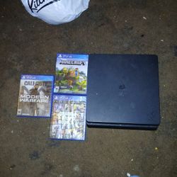 Ps4 slim with games and controller 