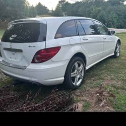 2006 Mercedes-Benz R350
