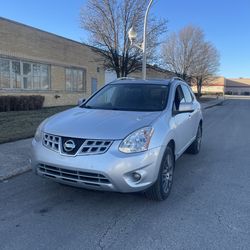 Nissan rogue