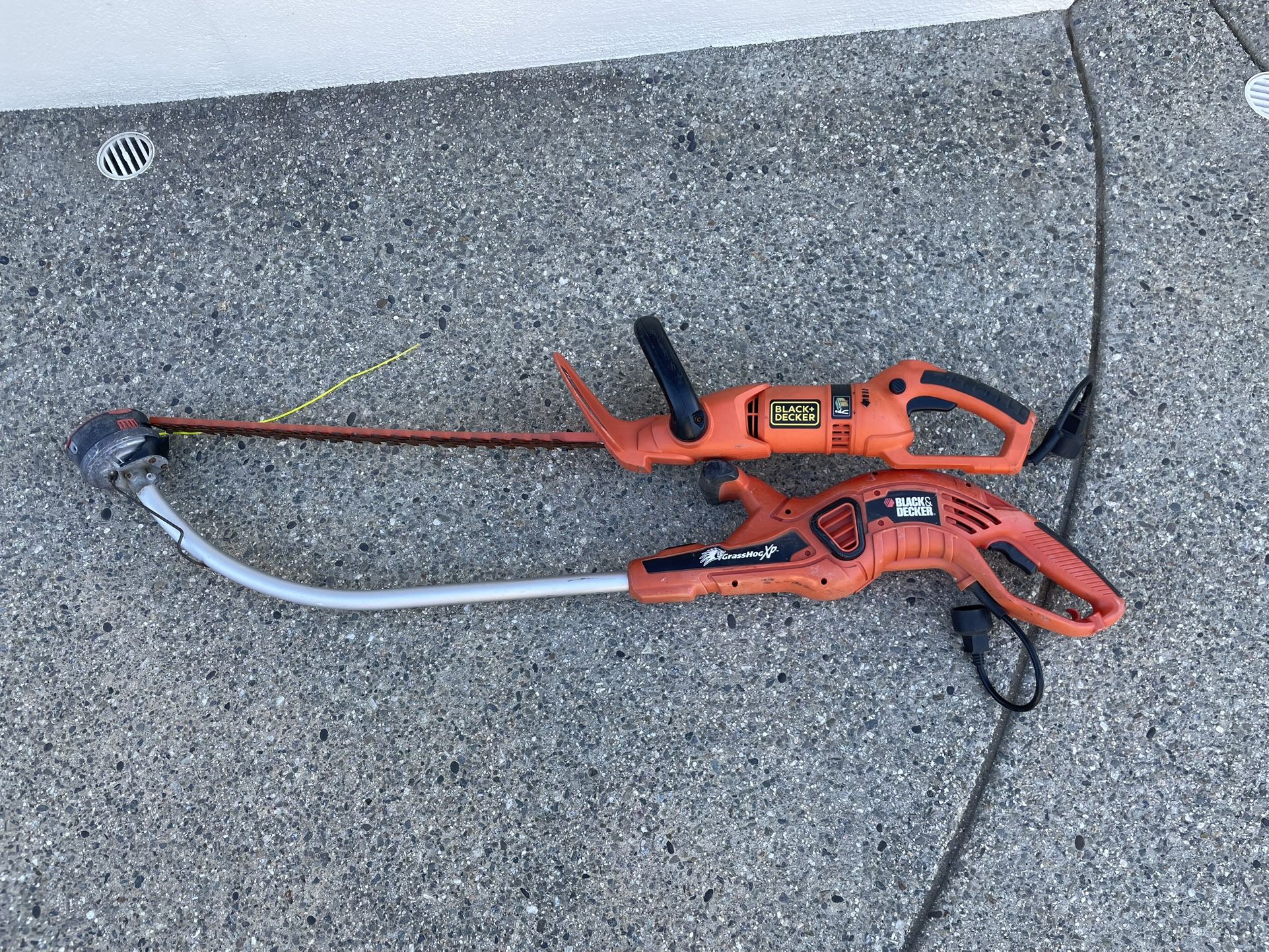 Black & Decker Electric Hedge Trimmer And String Trimmer