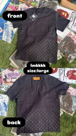 Louis Vuitton Monogram T-Shirt Size Large