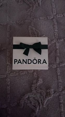 pandora bracelet