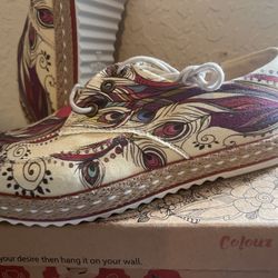 New Goby Shoes Size 6 1/2