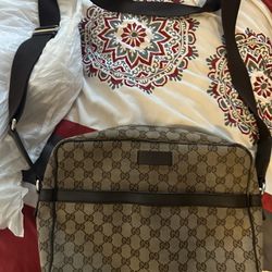 Mens Large Gucci Messenger Bag 