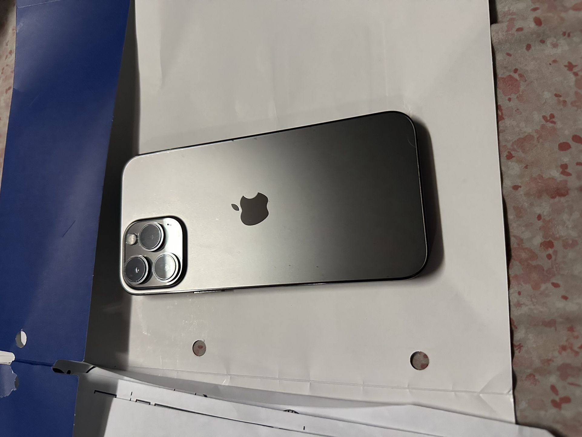 500$. Iphone 13Pro Max. Unlocked for any carrier Desbloqueo para cualquier compañía
