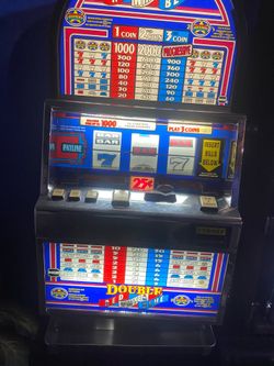 Red white and blue quarter Slot Machine
