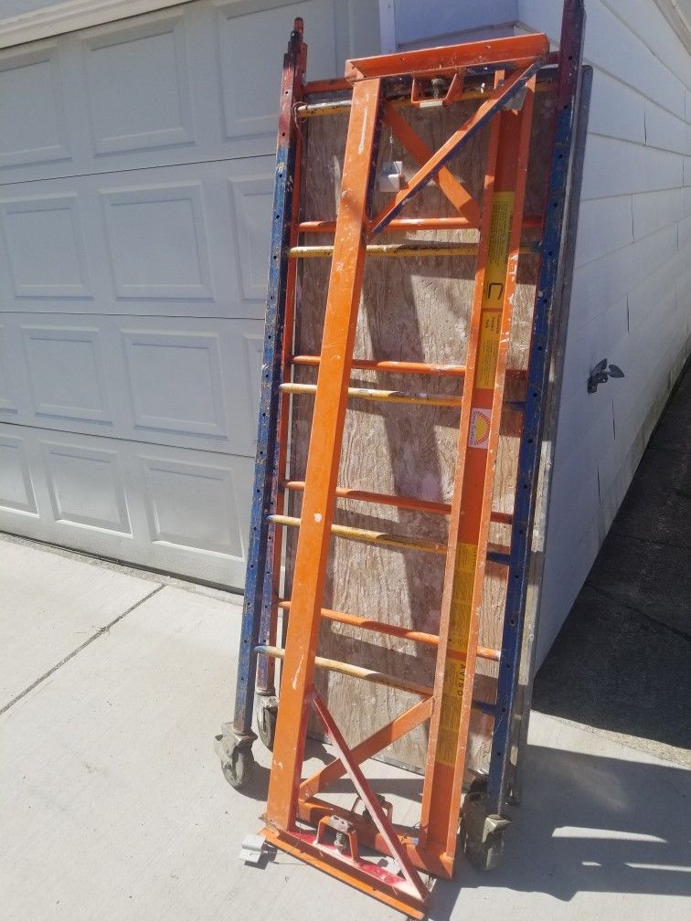 Sonny Baker Type Rolling 6ft Scaffold