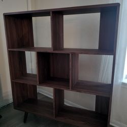 Modern Bookshelf Storage 