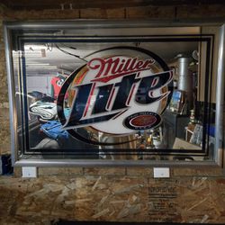 Miller Light Mirror