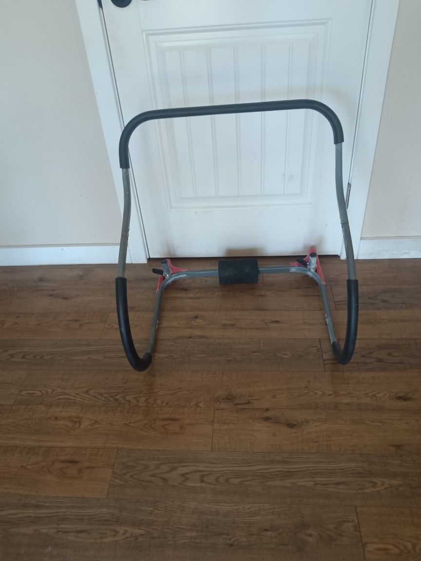 Abs, Core , Crunches. Exercise Equipment
