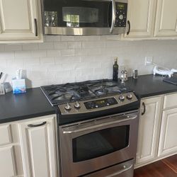 Gas Range and Convection Microwave
