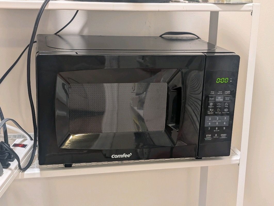 Confer Microwave