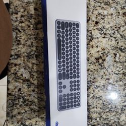 Wireless Keyboard With Cover