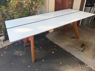Patio table high end