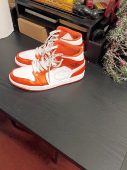 Jordan's 1 Orange & White