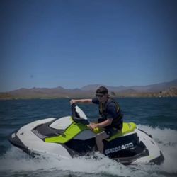 2023 Sea-Doo Sparks (2) With Trailer  – Excellent Condition