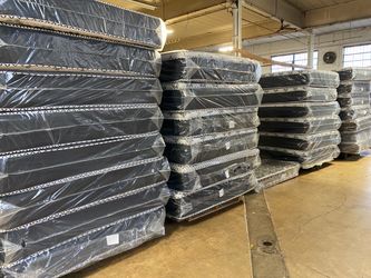 Huge Mattress Sets On Sale