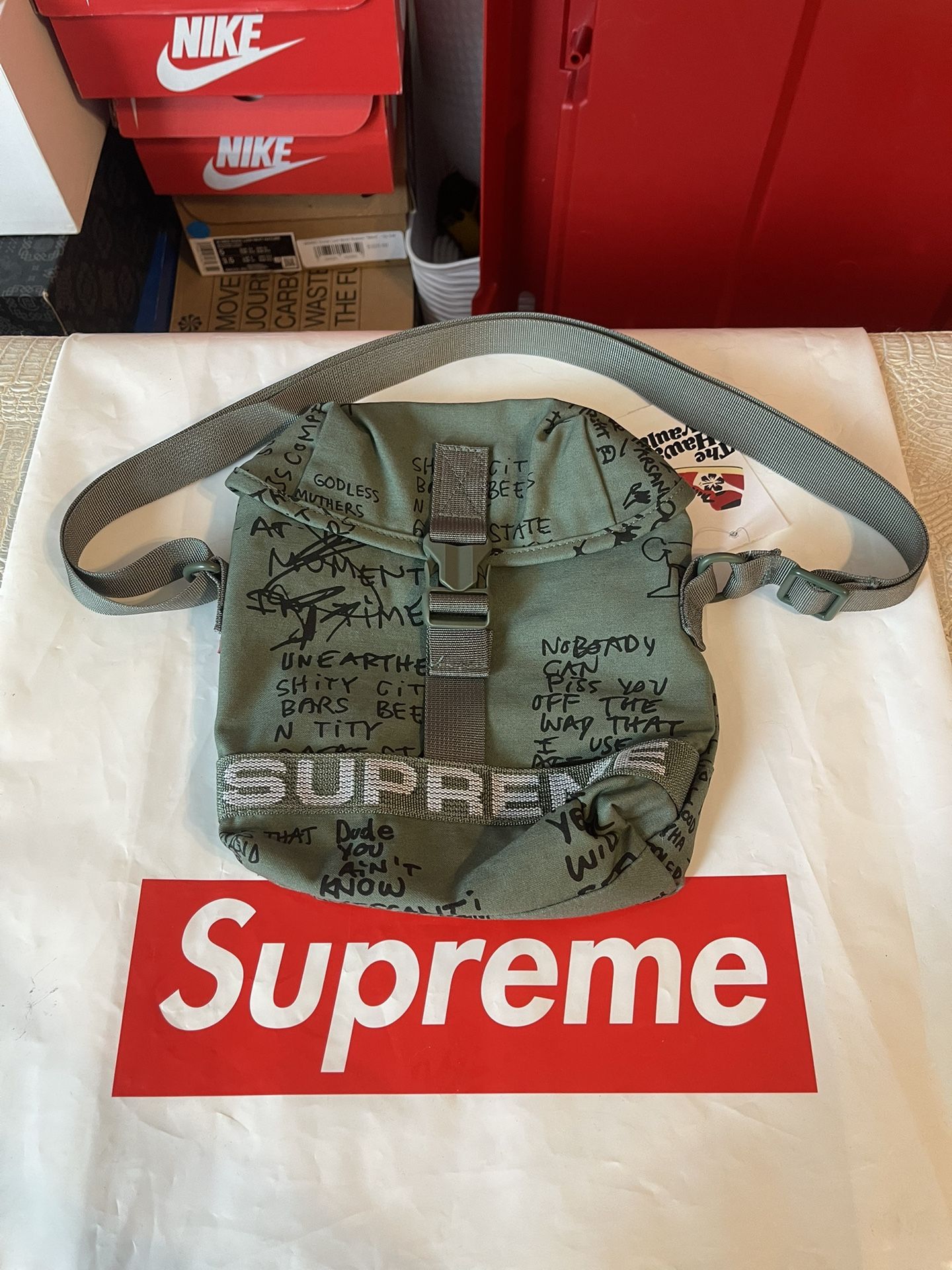 Supreme SS23 Field Side Bag “Olive-Gonz”