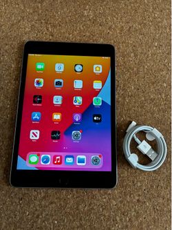iPad Mini 4 128gb. Cellular! Like New And Unlocked!