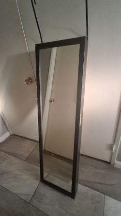 Mirror/ jewelry box