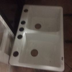 Cast iron sink