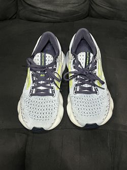 Brooks Shoes Size 7 Like new Condition. $50. or Best Offer