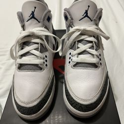 Air Jordan 3s - Midnight Navy Size 6.5 GS