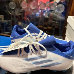 Adidas Soccer Shoes Men’s Size 5 Brand New!!