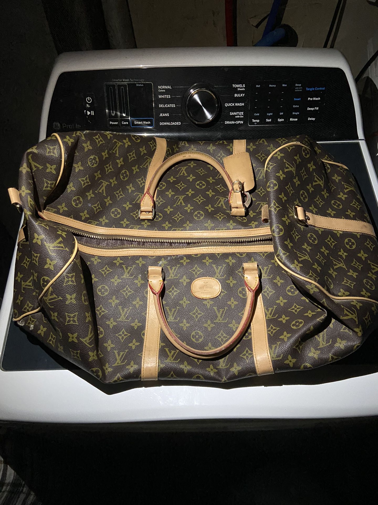 Louis Vuitton travel bag 