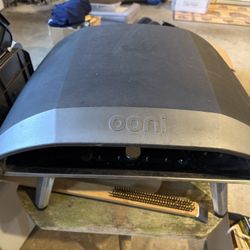 Ooni 16” Pizza Oven