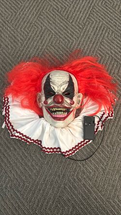 Costume
