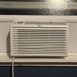 Window Air Conditioner For Sale