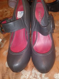 Madeline Girl Gray High Heels size 9