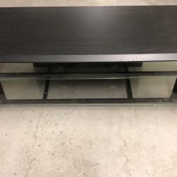 58”wx20”dx19”h Good condition TV stand