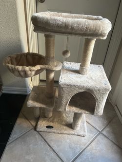 Large FISH & NAP Cat Tree / Condo – Multi-Level – Beige